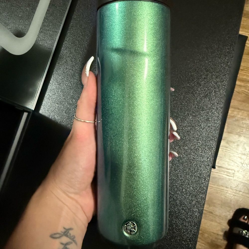 Starbucks Iridescent Green Tumbler